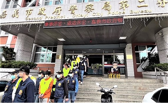壓制暴力犯罪集團氣焰　嘉市警拘提涉案成員到案