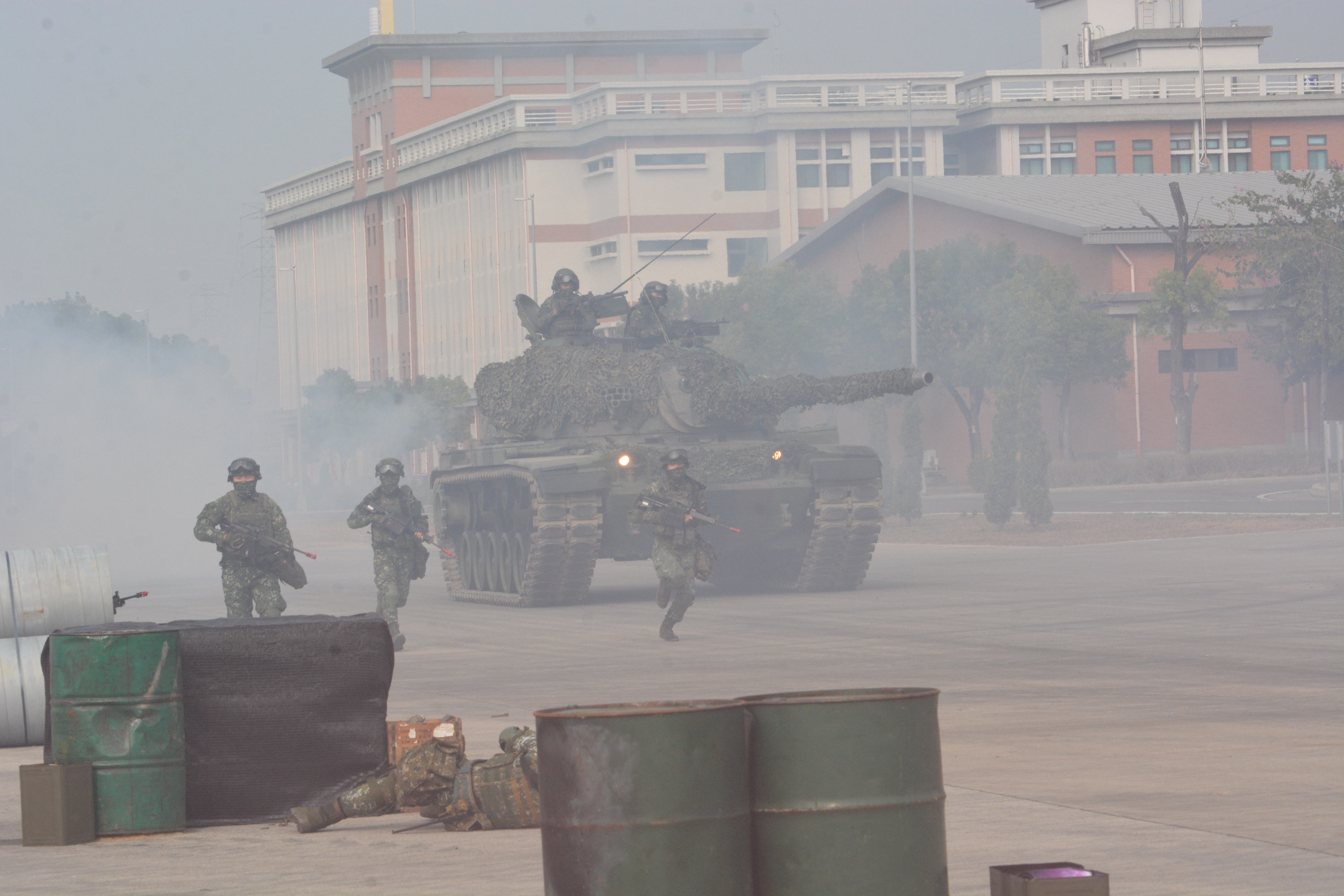 農曆春節將屆，國防部發布軍紀通報要求全軍注意安全。圖為國軍加強戰備操演資料照