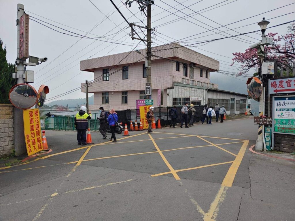 士林分局平菁街42巷前管制車輛進入