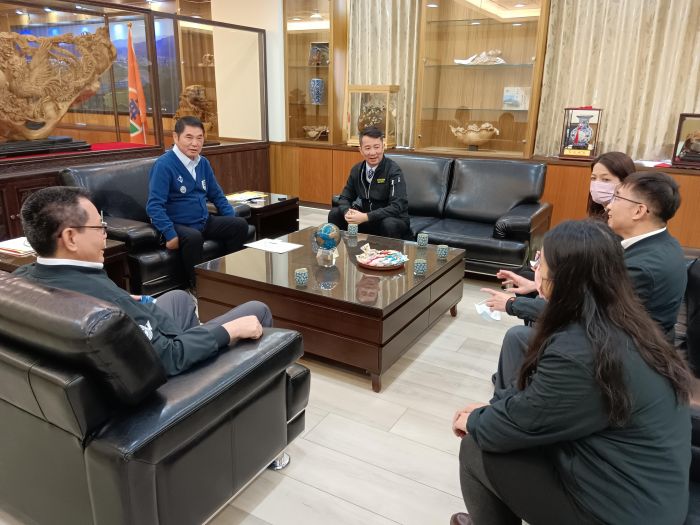 苗栗榮服處拜會鍾縣長　強化榮民眷服務照顧