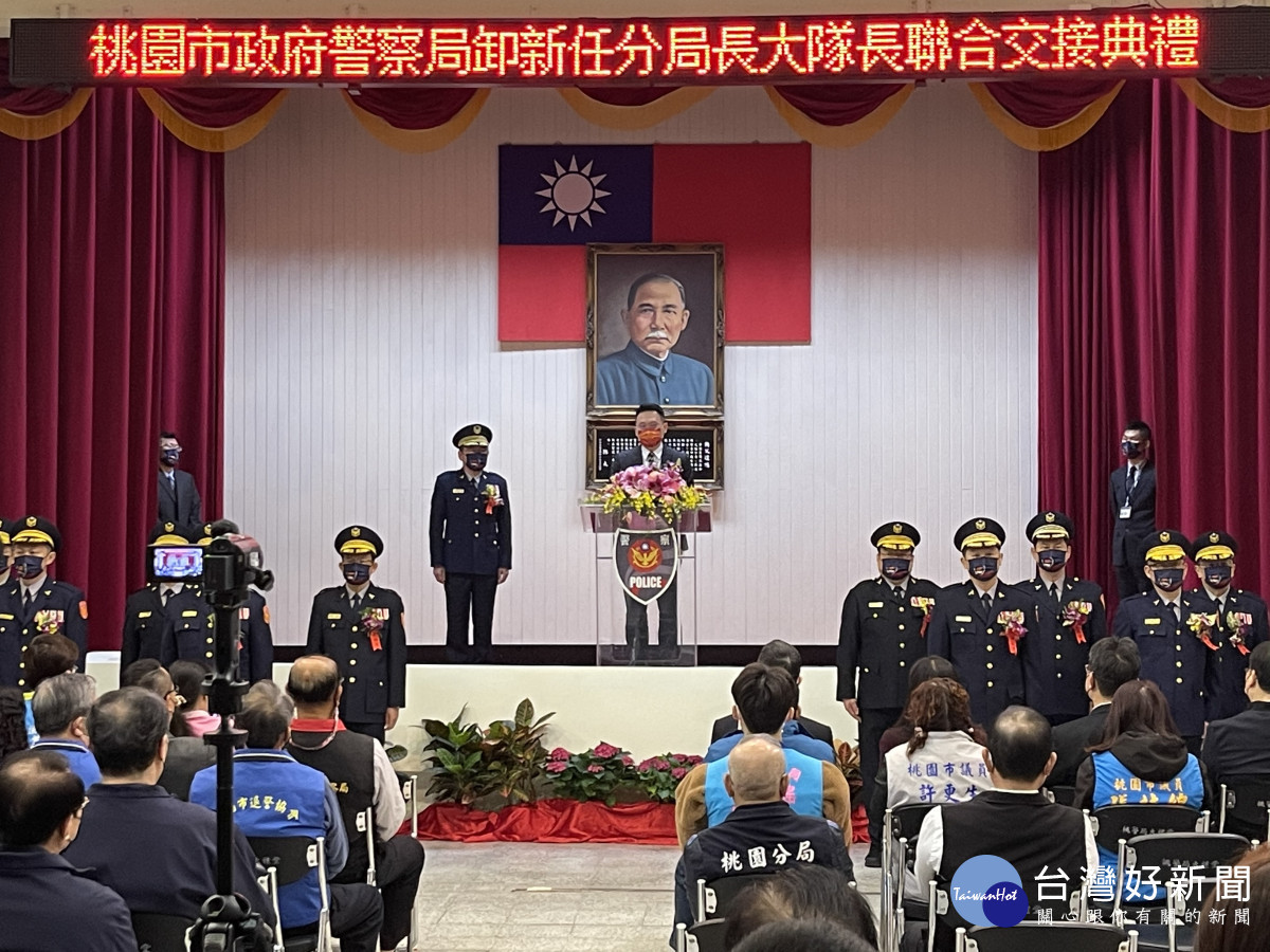 蘇俊賓副市長期許警察士氣與工作表現都會不斷提升，與市府團隊齊心，為市民打造一個快樂城市。<br /><br /> <br /><br /> 