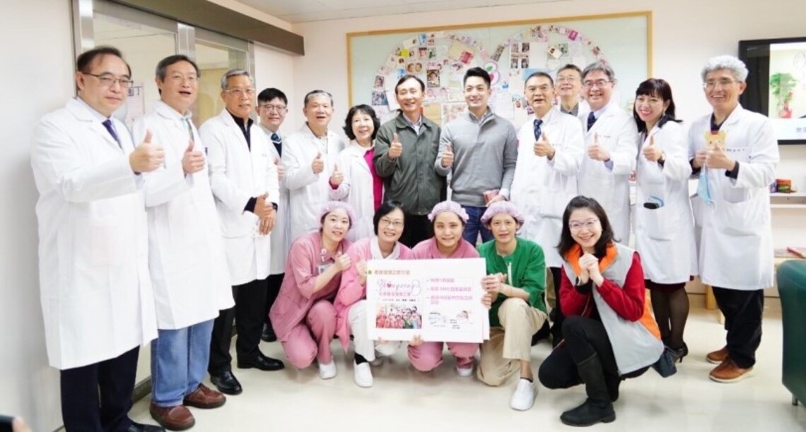 蔣萬安除夕慰勞衛生局及環保局值班人員    感謝醫護堅守崗位 持續守護市民健康