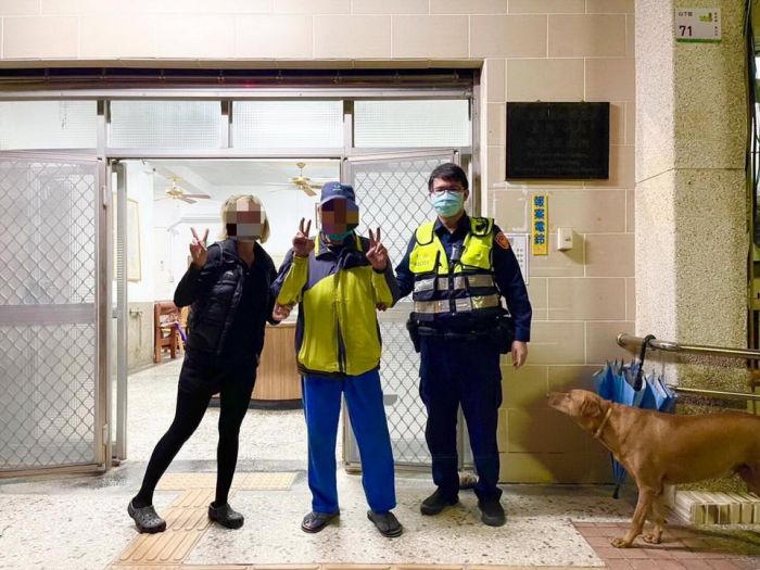 失智翁獨自外出迷航 里港警協助返家團圓