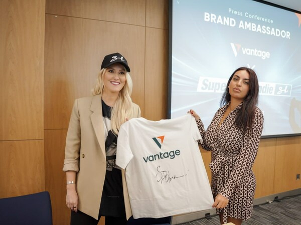 Vantage 宣布 Supercar Blondie 為品牌大使