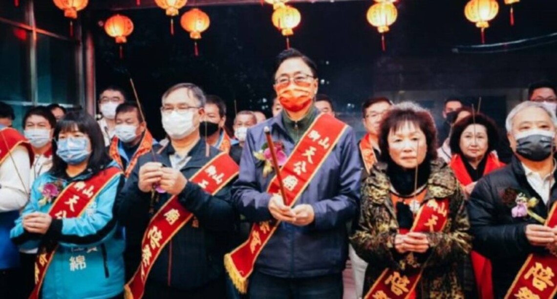 大年初九天公生 張善政至蘆竹山腳天公廟參香祈福