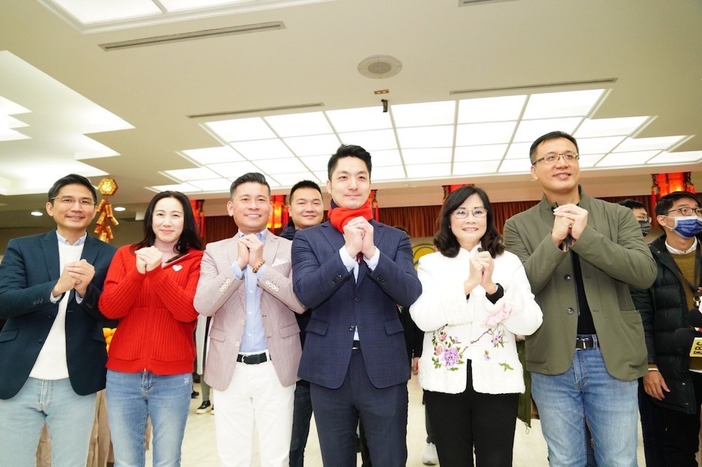 【有影】林奕華二月赴任台北市副市長生變?蔣萬安三緘其口 64 30日農曆春節假期後開工,台北市長蔣萬安趕赴台北市議會,向若干國民黨議員拜年。