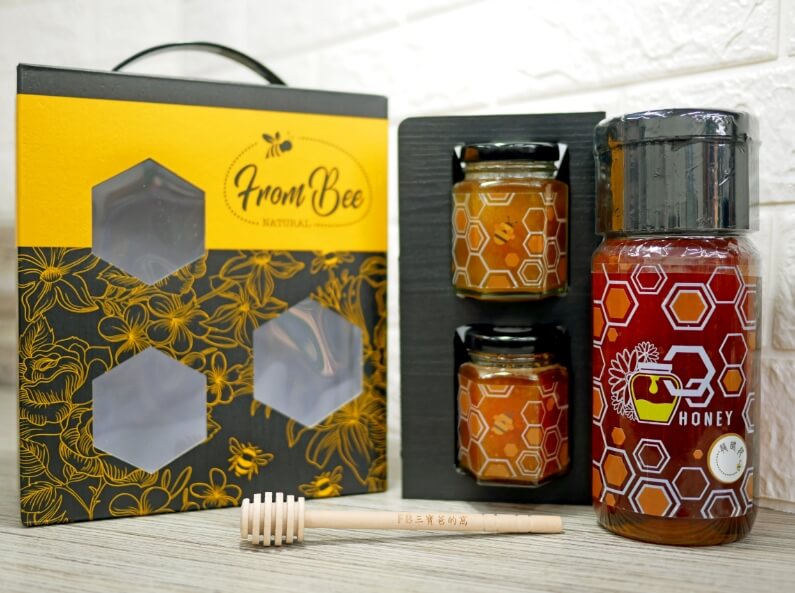 ▲各式各樣風味的蜂蜜等你來品嚐。(圖/奧丁丁市集)