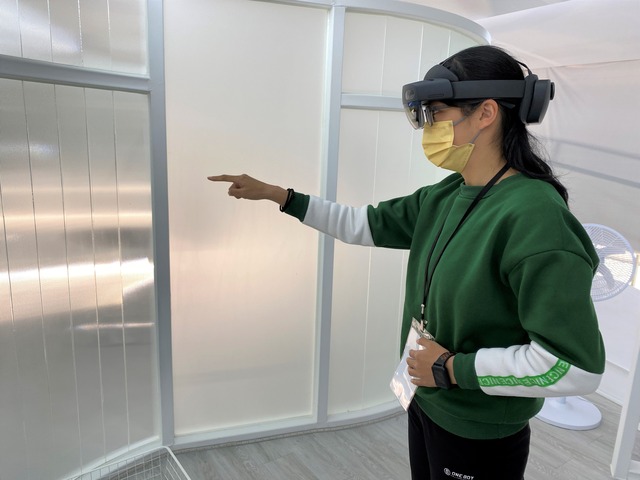 透過MR眼鏡隔空觸控播放.jpg