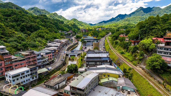 作夥來賞燈!平溪山城福兔迎祥祈平安