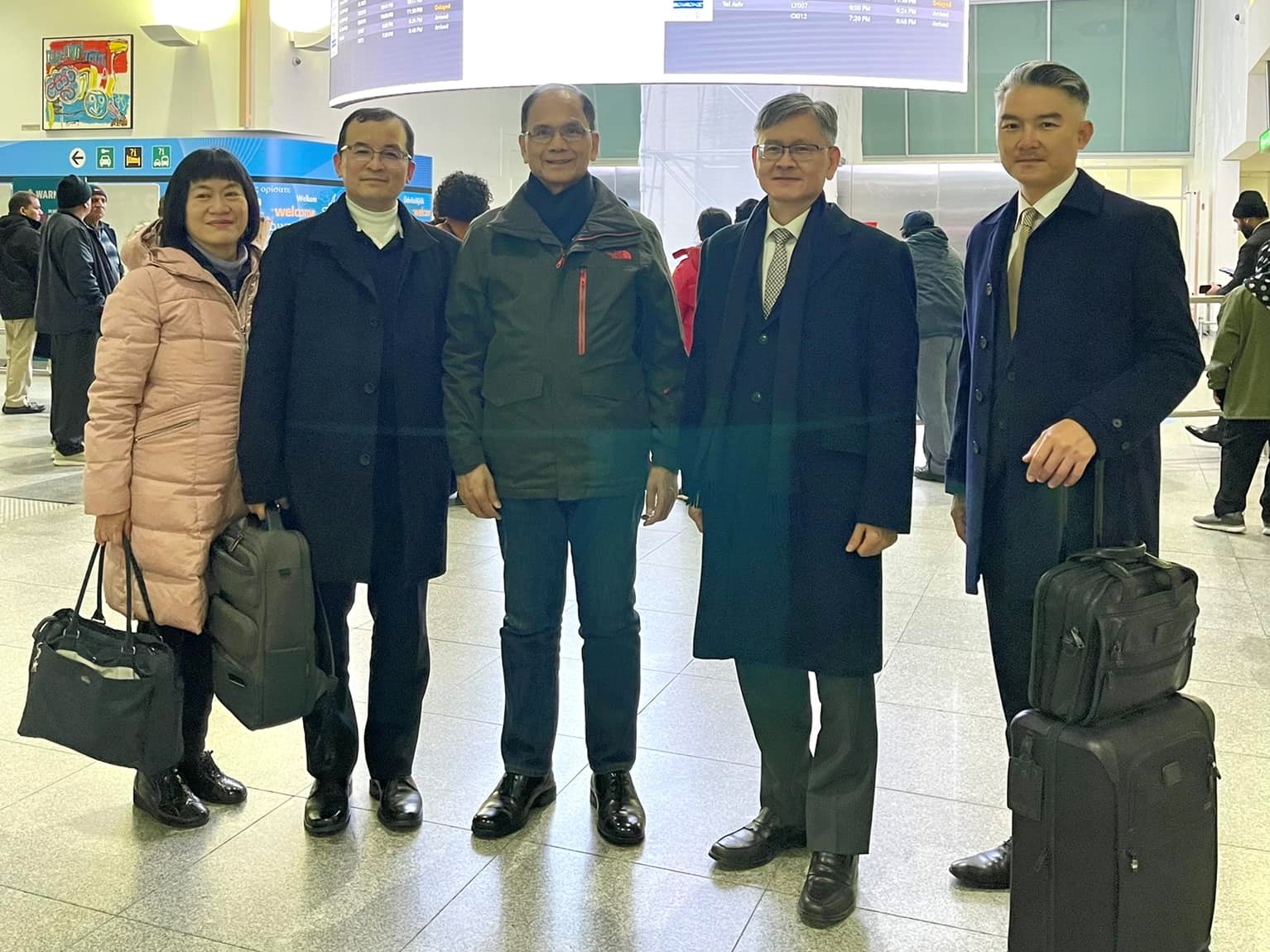游錫堃赴美演講，今在臉書發文表示，已平安落地紐約甘迺迪機場。翻攝游錫堃臉書
