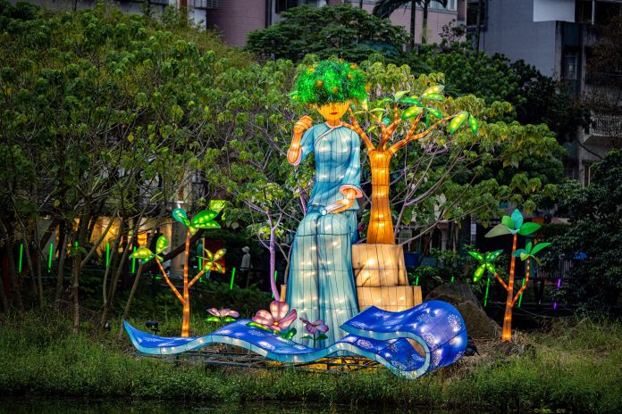 源展區-島上的女人樹。