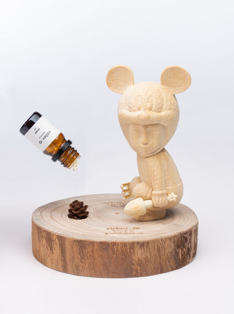 小泉悟 x 迪士尼 米奇精油擴香雕塑