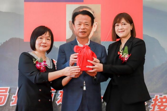 嘉義縣文觀局長徐佩鈴佈達宣誓暨交接典禮