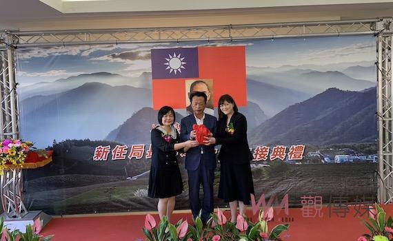 嘉縣文觀局長徐佩鈴今上任 賀客盈門場面大
