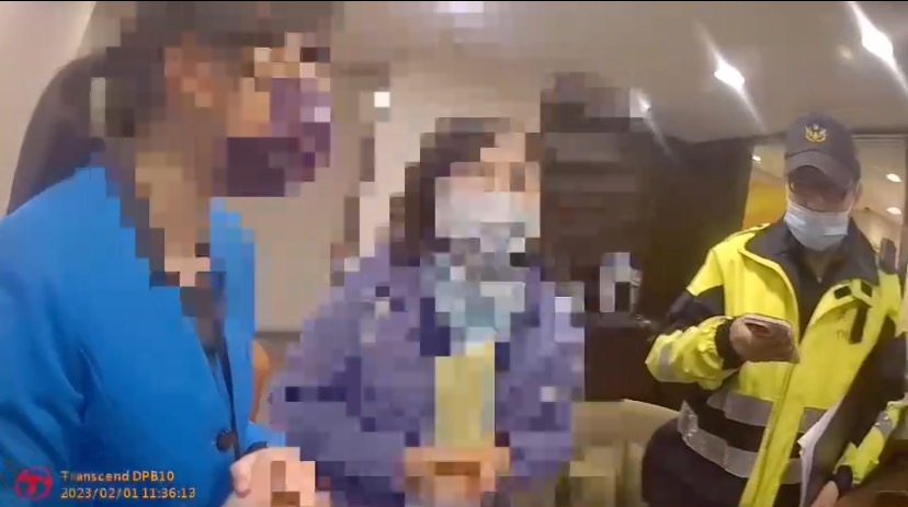 臉書男友遭海盜襲擊籌醫藥費!女險遭詐 熱心行員與雞婆警聯手阻詐