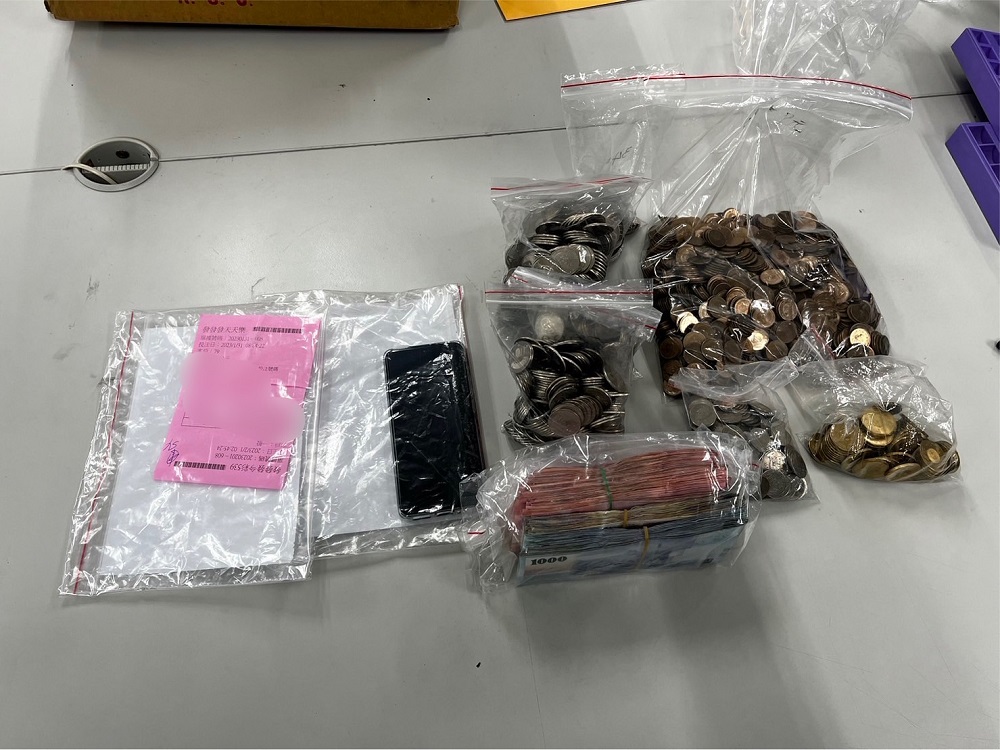 地下簽賭站藏民宅 社區警政建功警民聯合掃蕩賭風 106 S 14598375