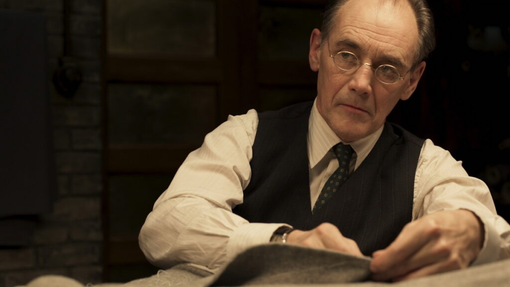 HBO GO - The Outfit 