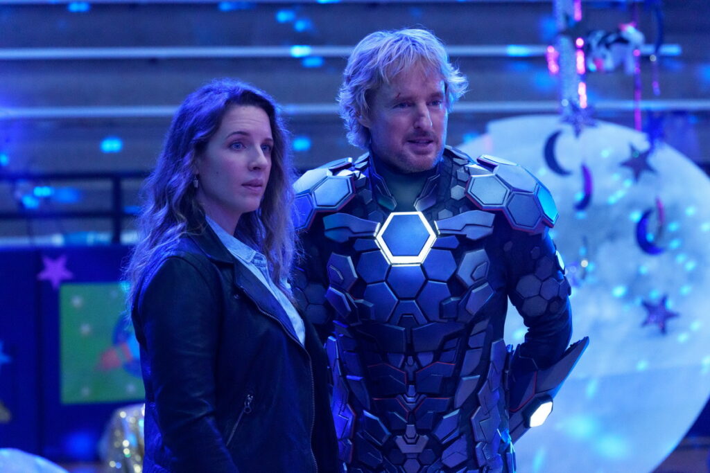 HBO GO - Secret Headquarters - Jessie Mueller and Owen Wilson