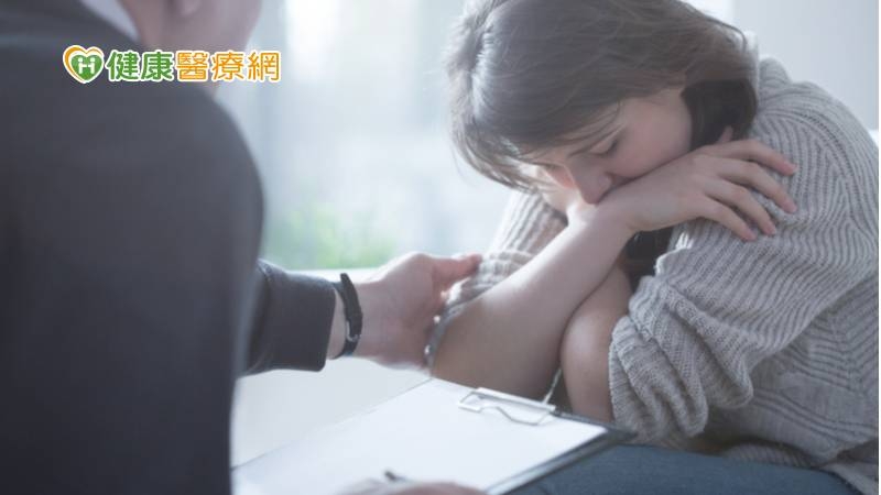 重度憂鬱險尋死 rTMS重拾正常生活