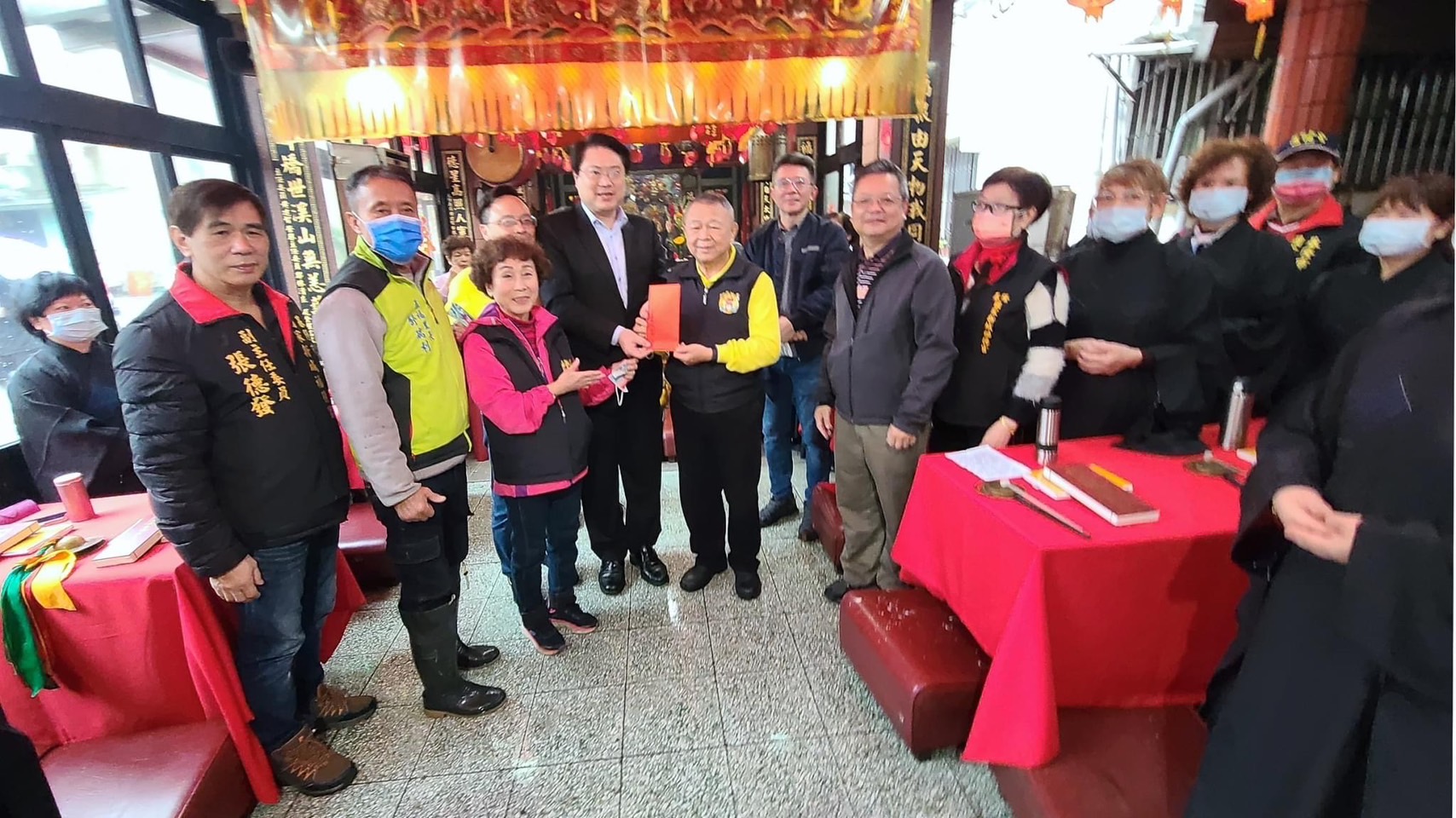 內政部長林右昌國家新城福德宮參拜祈福飲水思源