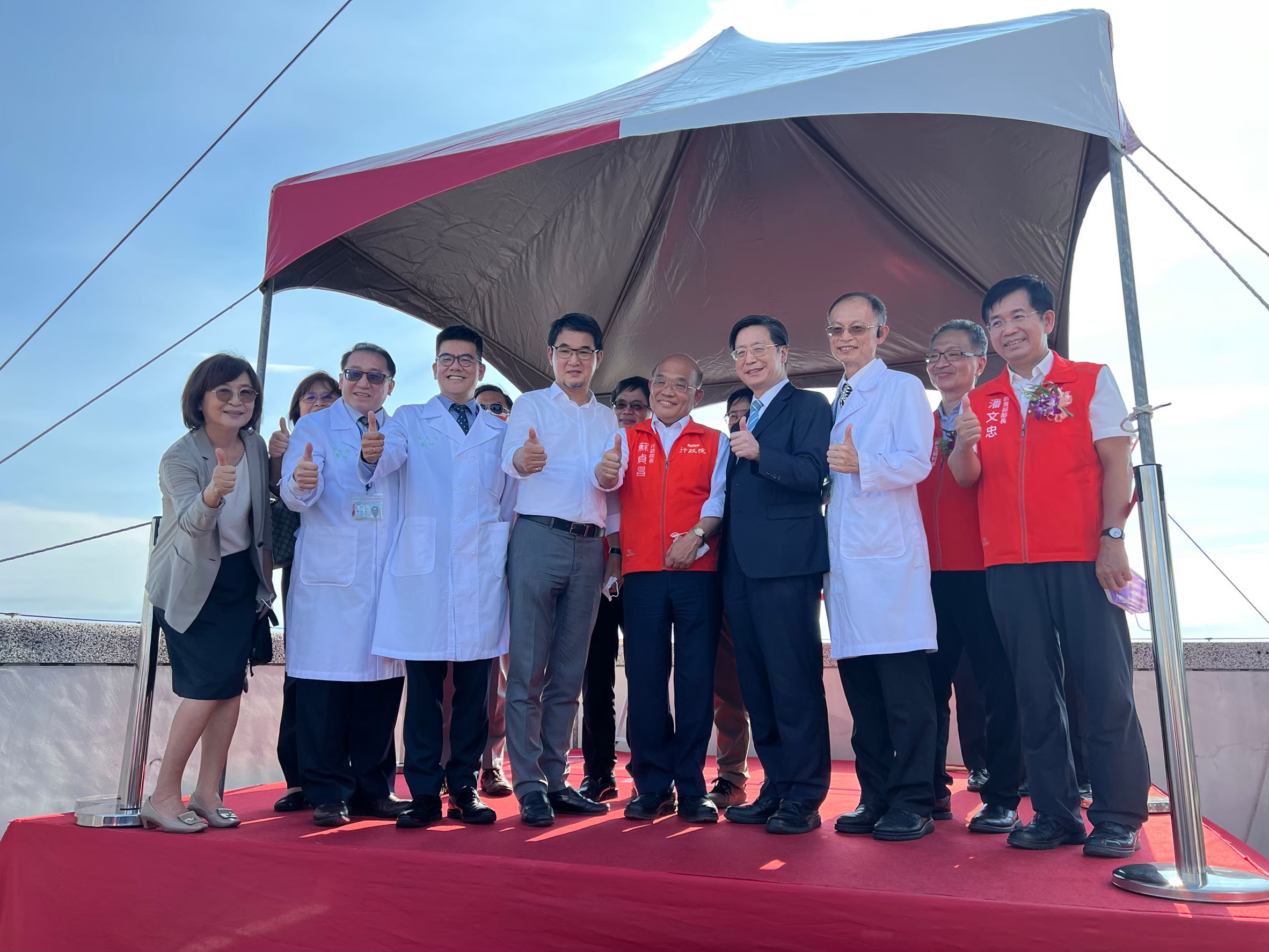 立委劉建國積極向中央爭取國家級高齡醫學暨健康福祉研究中心,力拚113年底完工。(記者吳萍翻攝)
