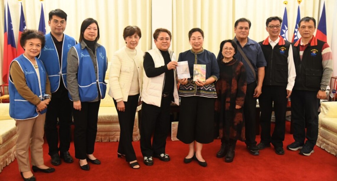 薩克斯風大師胡笙率團上演「國宴級」音樂饗宴 徐榛蔚感謝公益助自閉孩子建喜樂園