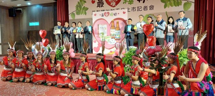 「最愛釋妳」鳳梨釋迦加工品 情人節前夕甜蜜上市