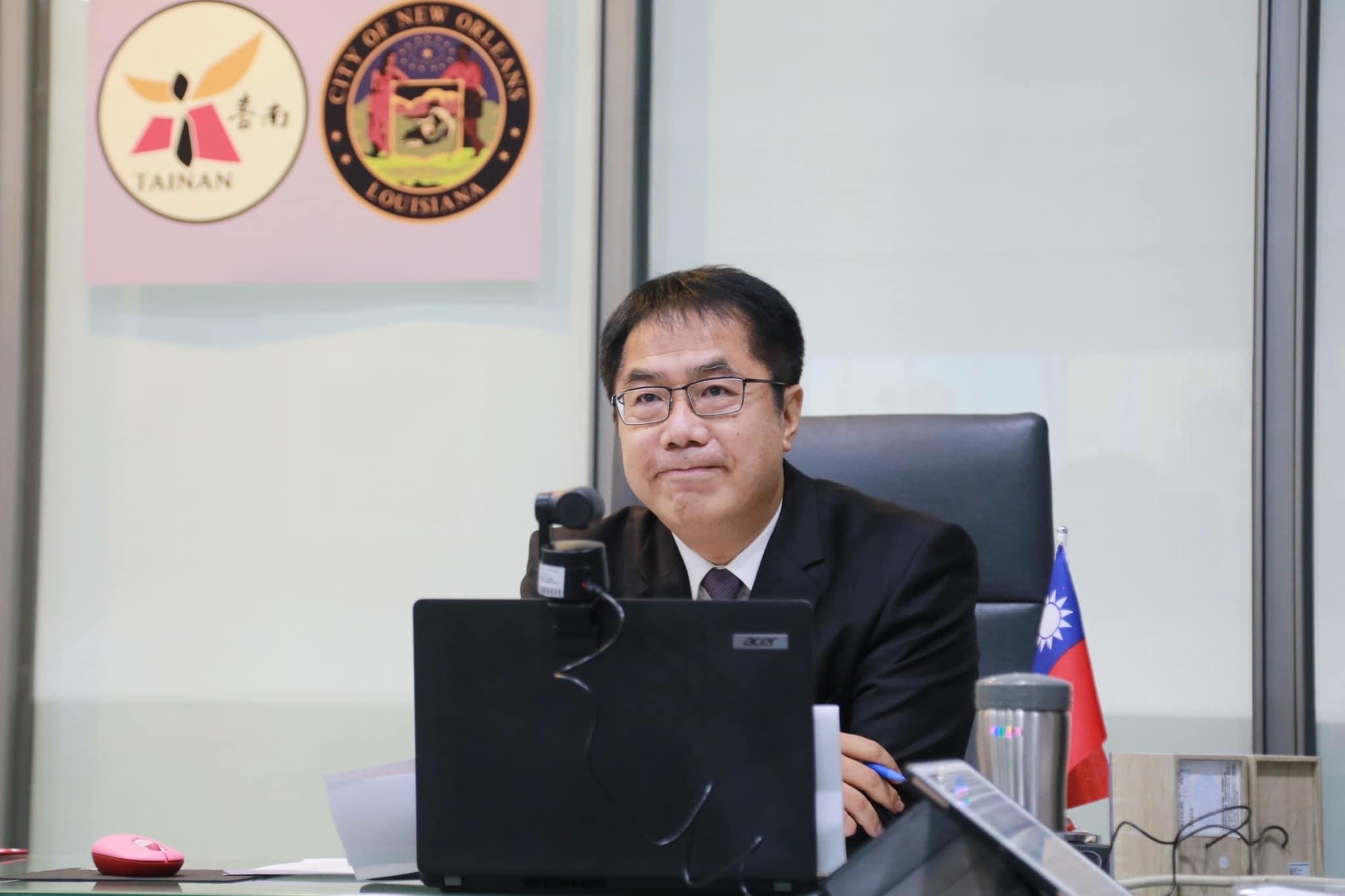 市長黃偉哲宣布捐贈一個月的薪資,以響應救援土耳其。(圖/翻攝自黃偉哲臉書)