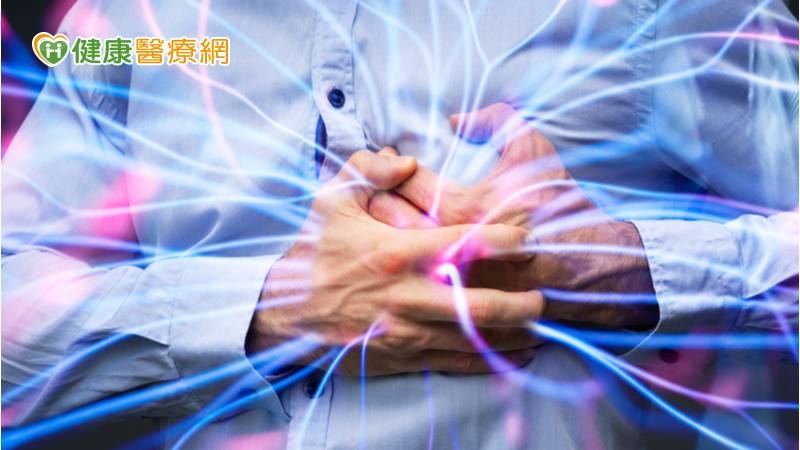 突發「主動脈剝離」 開胸手術搶救成功