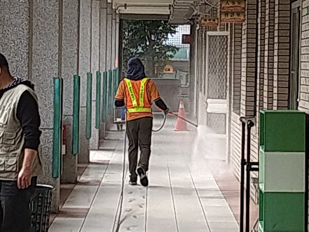 學校清消