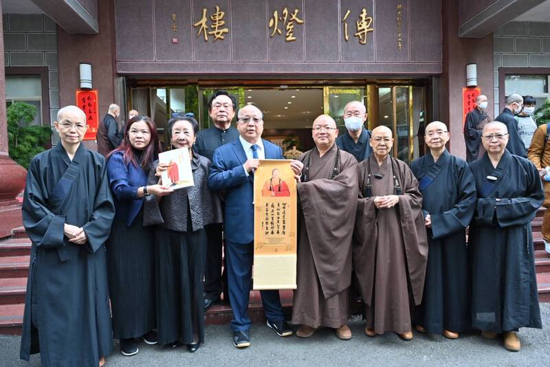 漾新聞|傳教不分藍綠 胡志強:和平絕對是大師心願
