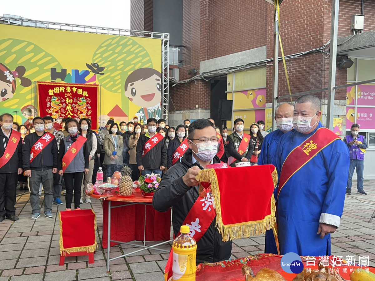 桃園市政府客家事務局辦理天穿祭天儀式由局長擔任主祭人員。