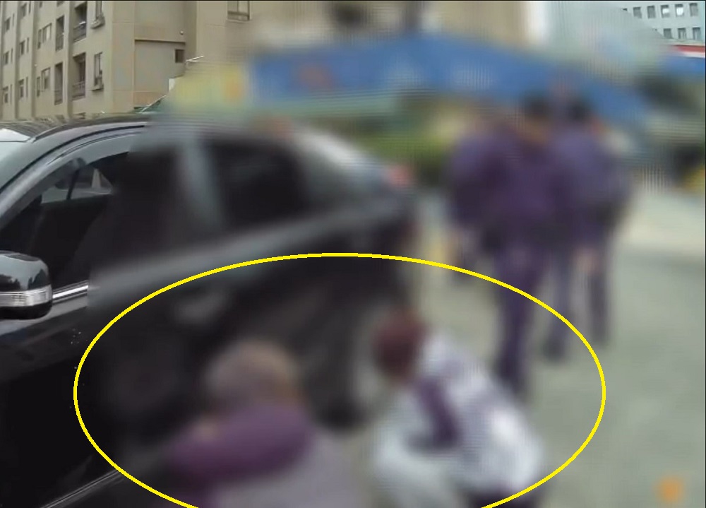 強拗出遊分攤費用 工地太操29歲男電話求救老母親 123 15674