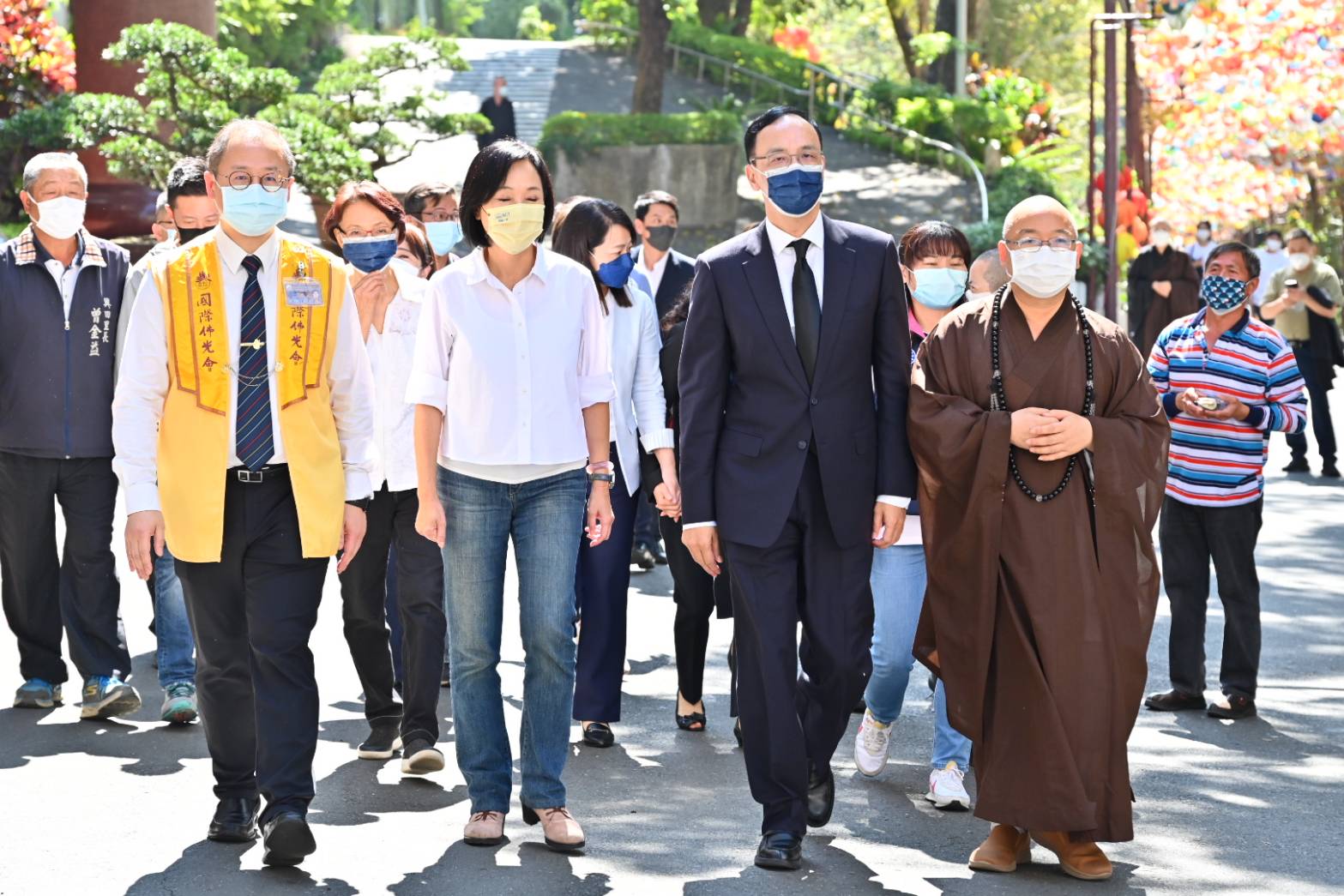 朱立倫赴佛光山弔唁星雲大師 曝曾受開示:有黨無我無私無我 131 356206