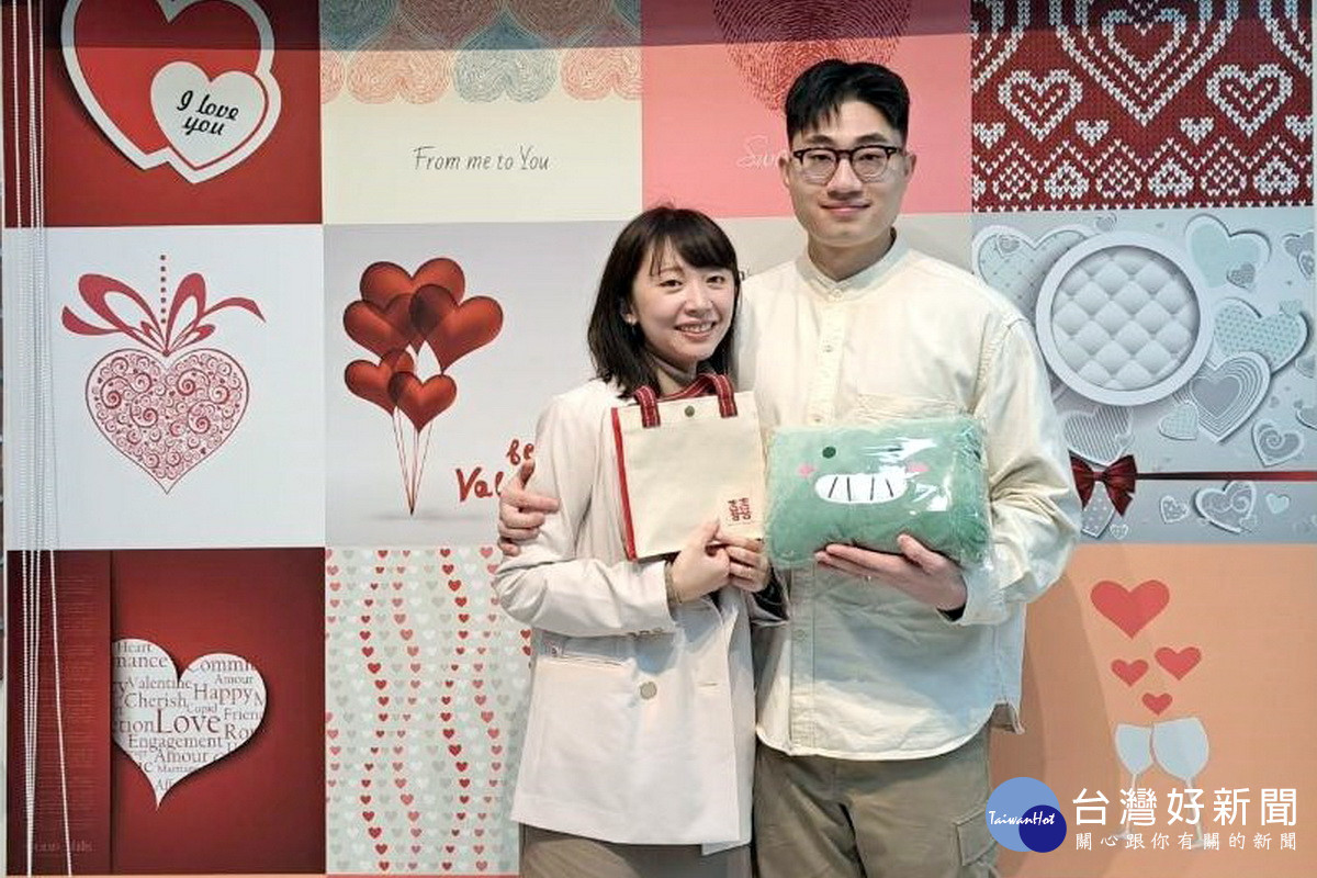 緣訂情人節,桃園市有186對新人完成結登記。<br /><br />
