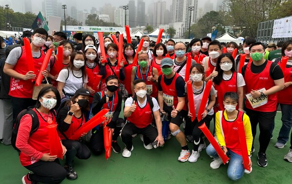 70名HGC環電同事出戰香港馬拉松 自發籌款關懷社會 設置AI裝置捕捉動態