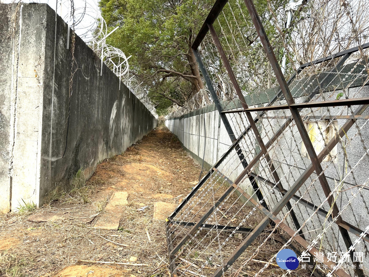 神岡區新庄里休憩園道,因軍方營區阻隔,無法串聯潭雅神綠園道。