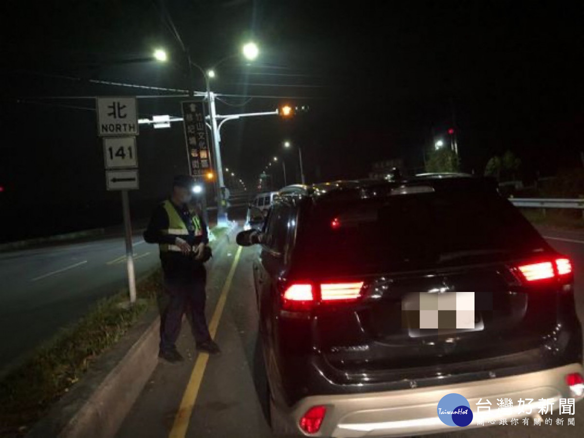 雲林男子心情鬱悶離家斷音訊，斗南警及時尋獲勸返家/斗南警分局提供