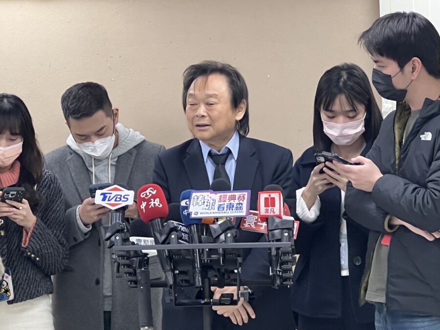王世堅