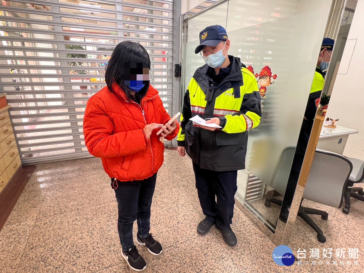 楊梅警偕同金融機構阻詐，保住兩人近50萬。