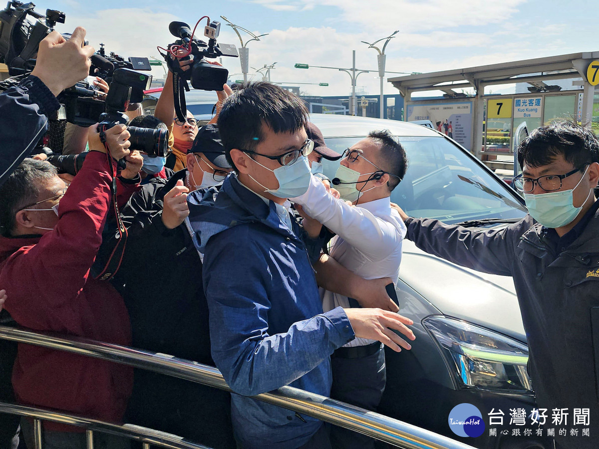 桃園阿彬哥率新黨黨員歡迎上海台辦一行訪台 抵制獨派叫囂