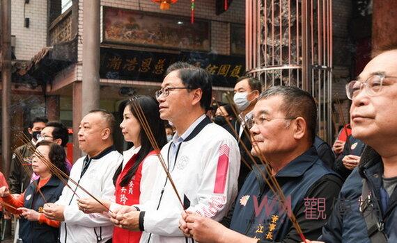 張善政桃園蓮華寺參香祈福 也出席土地公文化館6周年館慶