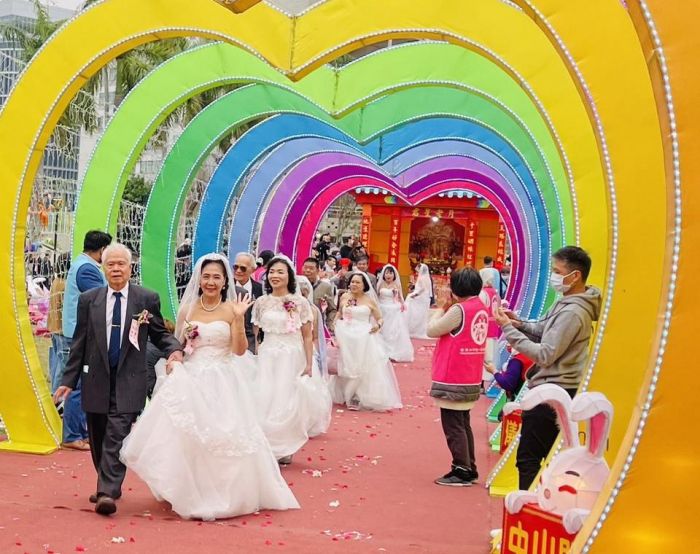 幸福三重愛在先嗇宮 101對珍珠婚佳偶們步上紅毯