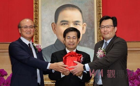 鄭世忠接任體育署長  潘文忠勉落實發展體育讓世界看見台灣