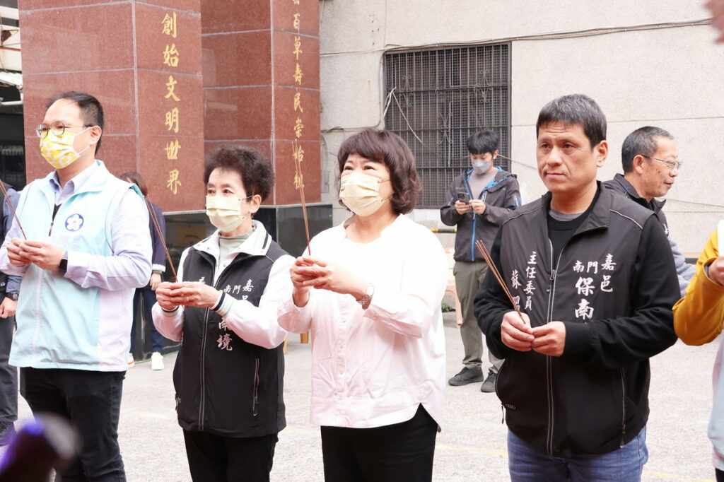 市長參拜保南境福德正神廟