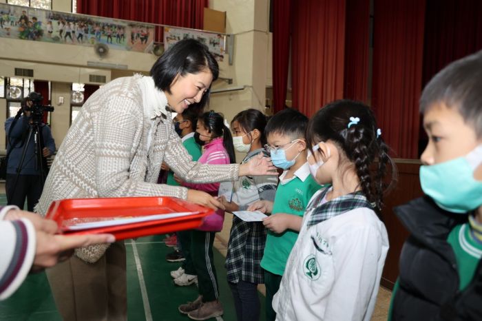 南投縣「傳愛學子.求學無礙」助學金 嘉惠515位學子
