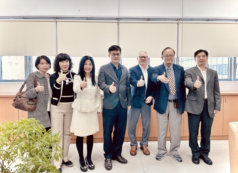 漾新聞|最早推動「2+1雙聯學制」雙文憑的高中 大榮劍橋國際學校攜手加拿大姐妹校拜會教育局長謝文斌
