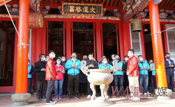 賜福學子 鹿港鎮長許志宏恭祝文昌帝君1736週年聖誕