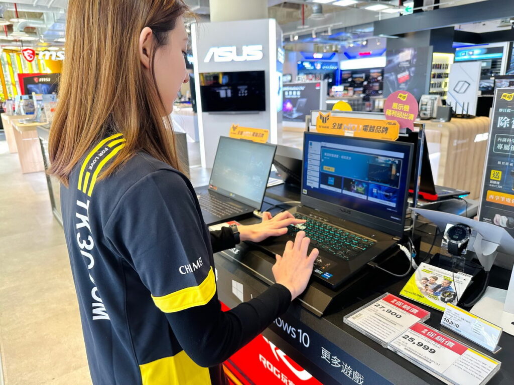 燦坤全通路筆電及桌機限時63折起,Acer指定款筆電專案價只要7,600元起。(燦坤提供)