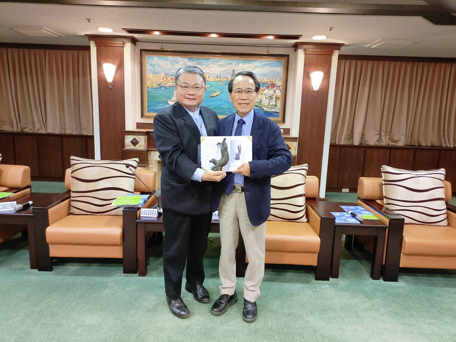 園冶獎主辦公會拜會高市府 林欽榮副市長盼齊心營造城市典範建築及環境